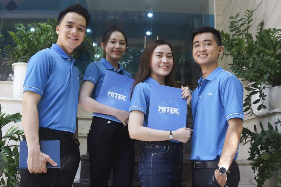 Trách nhiệm với đối tác và khách hàng